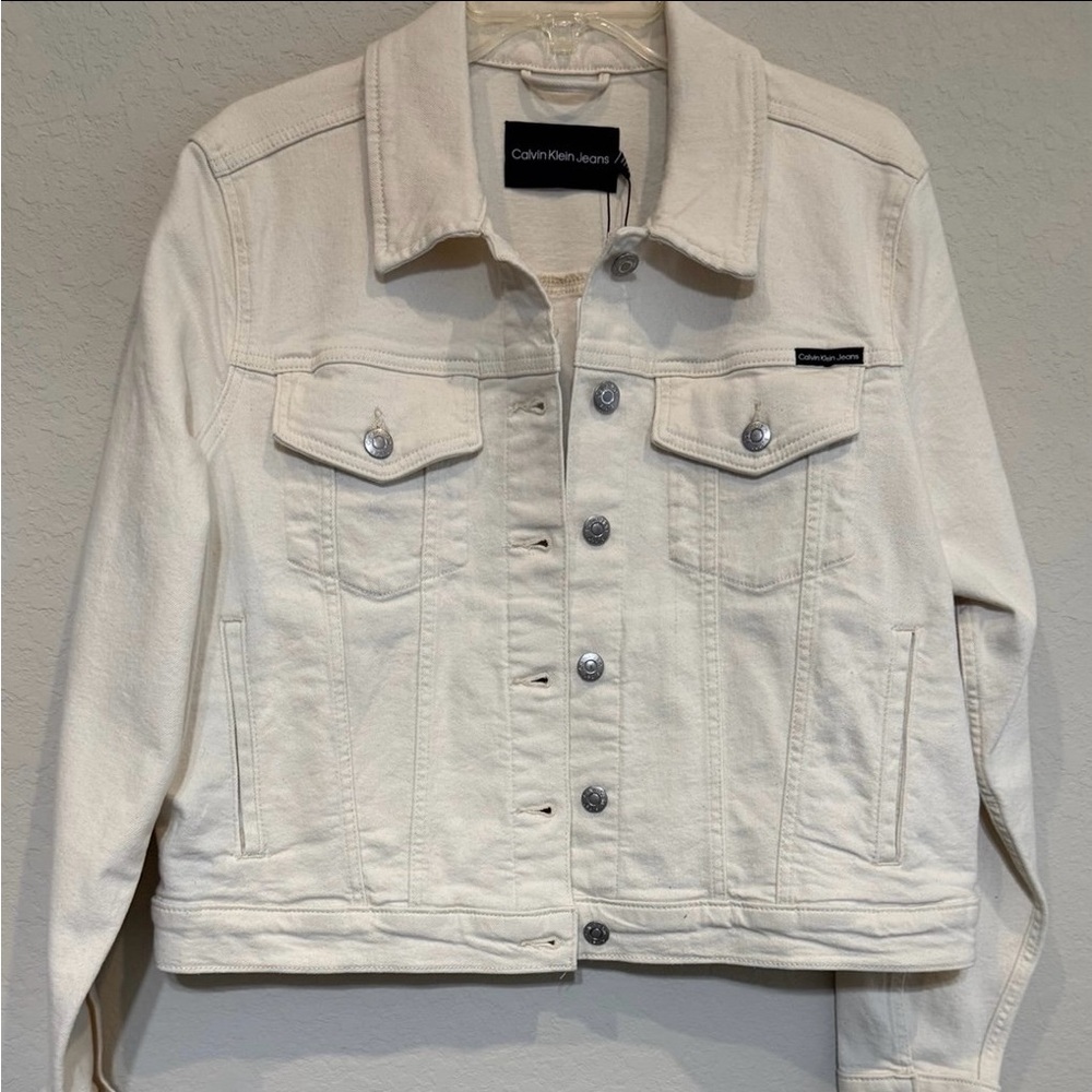 Women’s Calvin Klein Jeans Cream Jean Jacket Classic Style